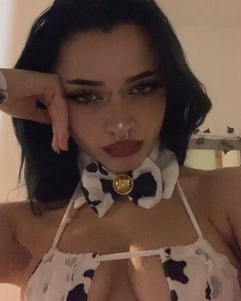 Full leaked Elfyhsq private onlyfans photo