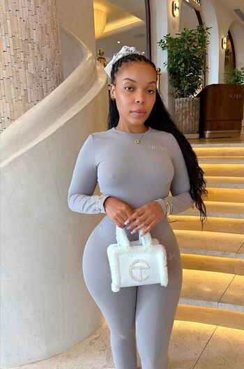 Eliizabeth.robinson