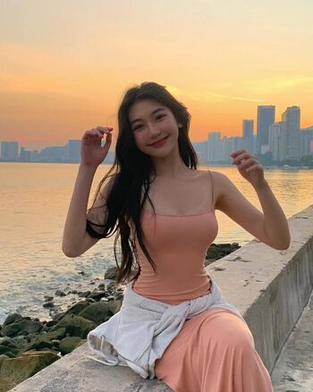 Ellen Tan