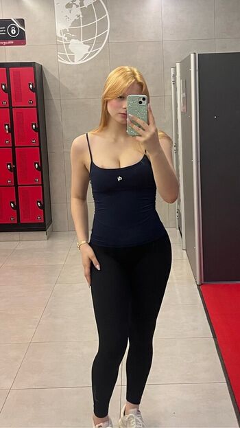 Emilly Pimentel