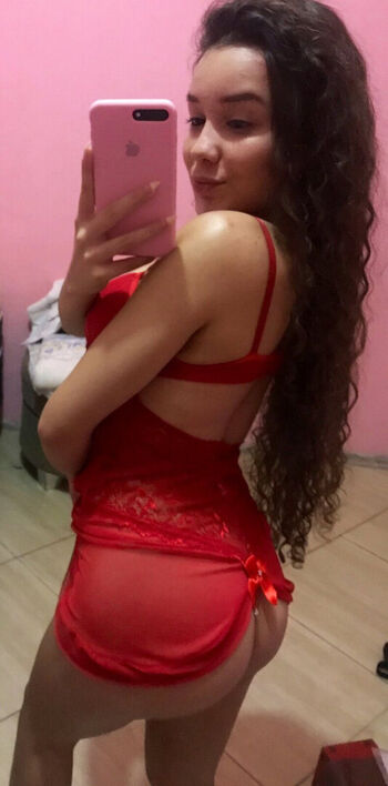 Emilly Santos