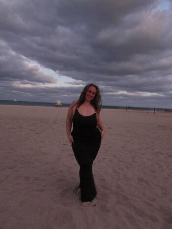 emily_____