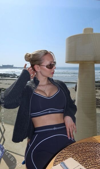 Full leaked Emily claire private onlyfans photo