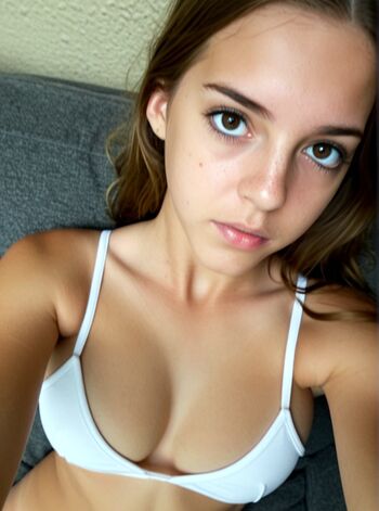 Emily Feld