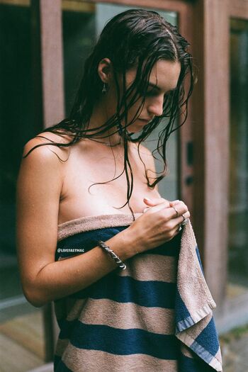 Emily Feld