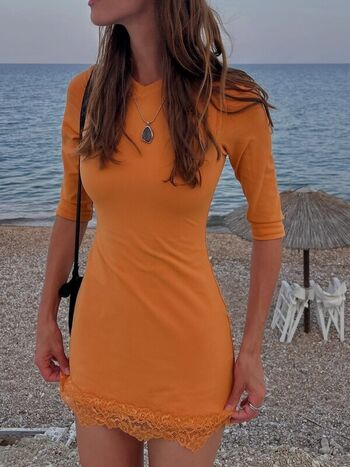 Emily Feld