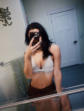 emily.icx