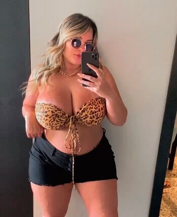 Full leaked Emily luis leon private onlyfans photo