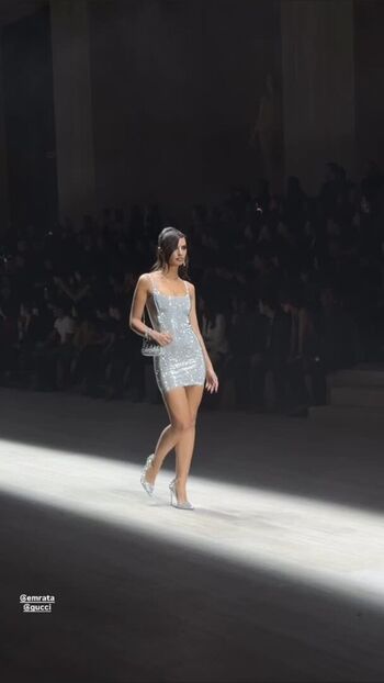 Emily Ratajkowski