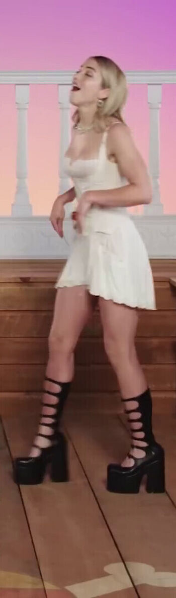 Emily Rudd