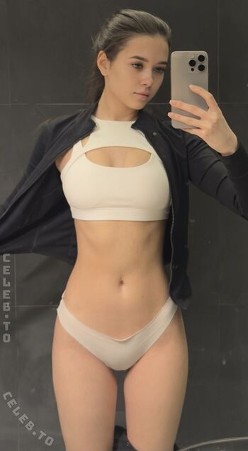 Emilybatee