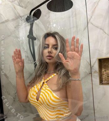 Emilybee69