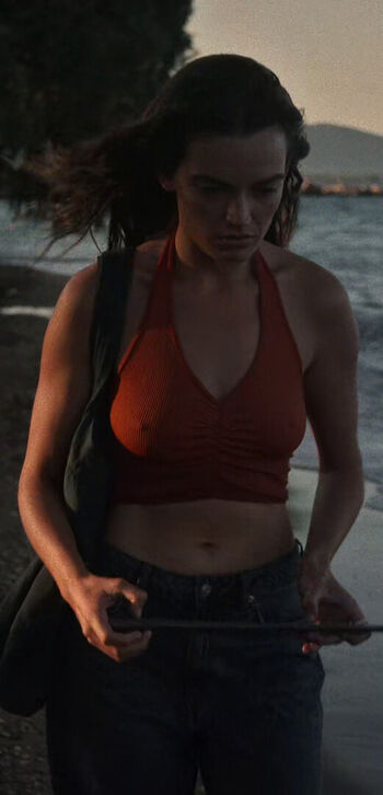 Emma Mackey