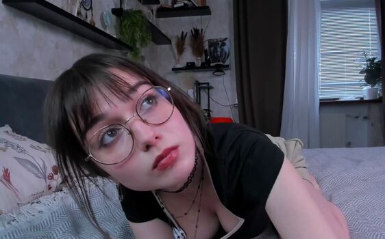 emmie_mavel