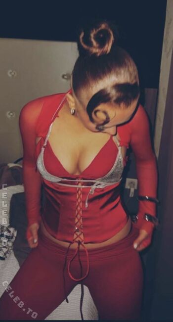 Full leaked Vallery ray/ private onlyfans photo