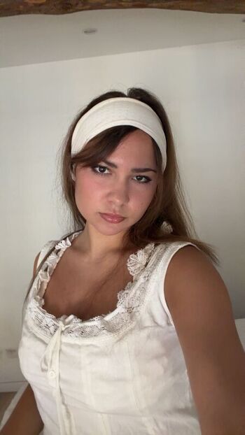 Ester Dobrik