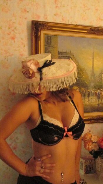 Ester Dobrik