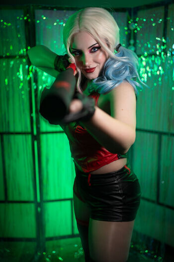 Full leaked Ezy summers cosplay page private onlyfans photo