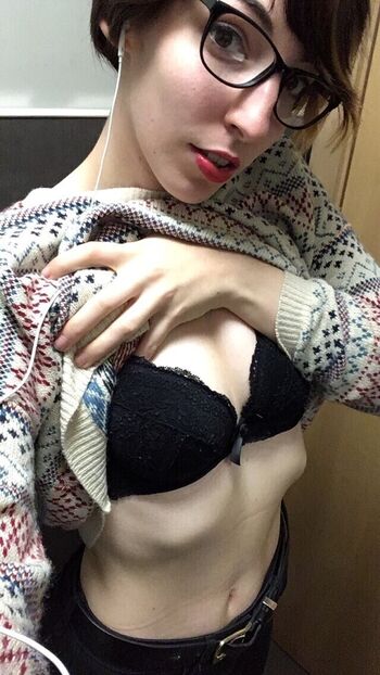 Full leaked Fairydz private onlyfans photo