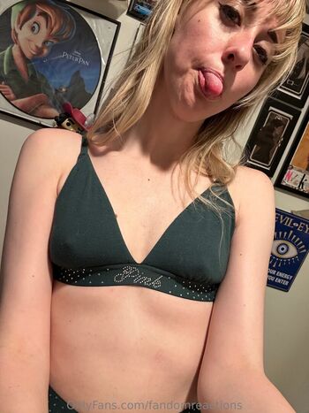 Full leaked Fandomreactions private onlyfans photo