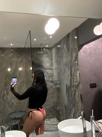Full leaked Fatdemeyy private onlyfans photo