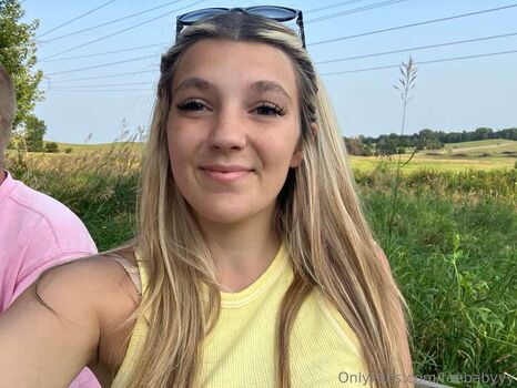 Full leaked Feebabyyy private onlyfans photo