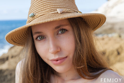Femjoy