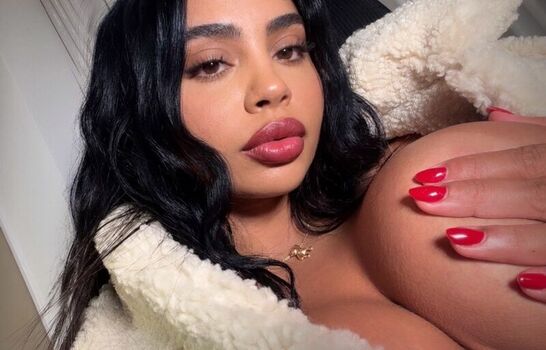 Full leaked Niemira/ private onlyfans photo