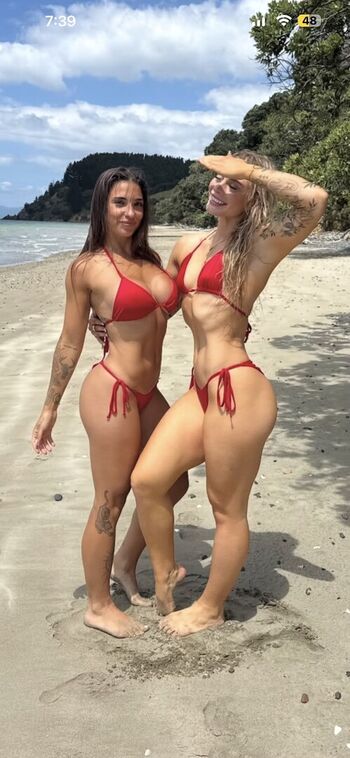 Full leaked Fitsarax page private onlyfans photo