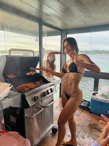 Full leaked Whyshezsodamnpretty/ private onlyfans photo