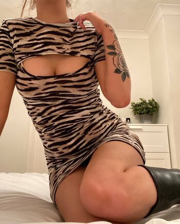 Full leaked Foxymegan private onlyfans photo