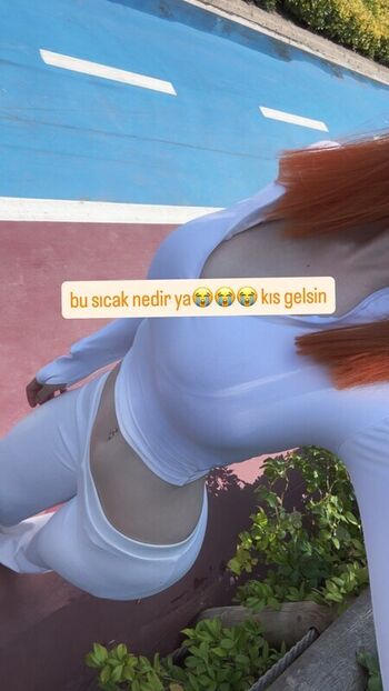 Full leaked Fraaoula page private onlyfans photo