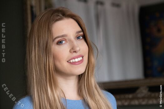 Freya Mayer
