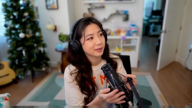 Full leaked Fuslie page private onlyfans photo