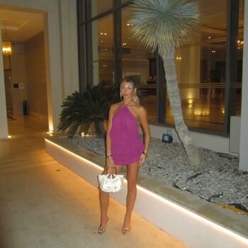Full leaked Ruth bradley/ private onlyfans photo