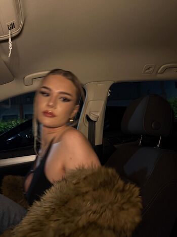 Full leaked Gld melina private onlyfans photo