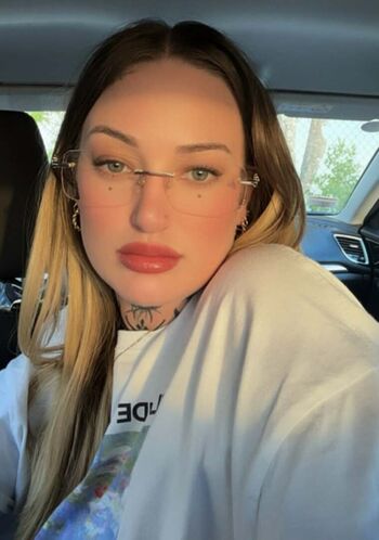Goth Queen
