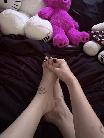 Full leaked Graveslvt private onlyfans photo