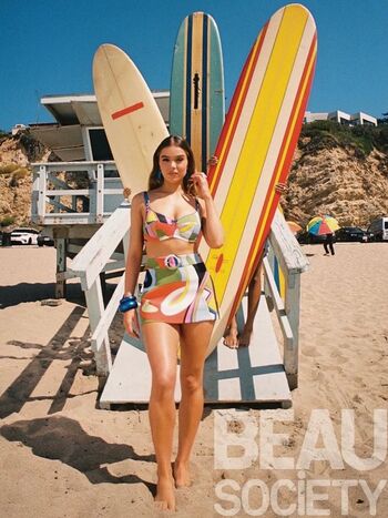 Full leaked Hailee steinfeld private onlyfans photo