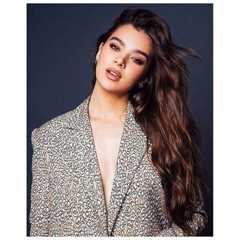 Full leaked Hailee steinfeld  page private onlyfans photo