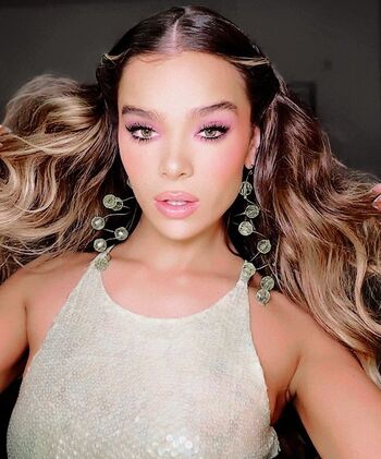 Full leaked Hailee steinfeld  page private onlyfans photo