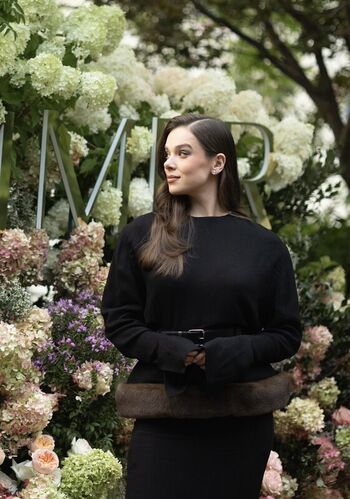 Full leaked Hailee steinfeld private onlyfans photo