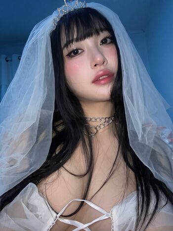 Full leaked Hanari private onlyfans photo