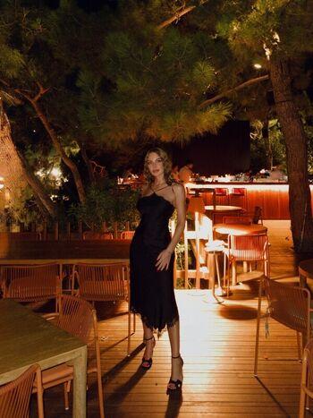Hande Sarıoğlu