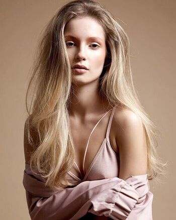 Hannah Dodd