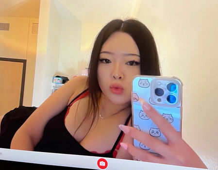 Hannah Lee