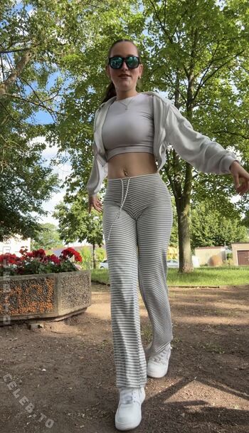 Full leaked Hannahluisienne private onlyfans photo