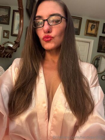 Full leaked Heidi gardner private onlyfans photo