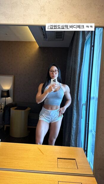 Helena_ifbbpro