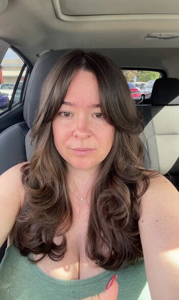 Full leaked Hellsbelllllls private onlyfans photo